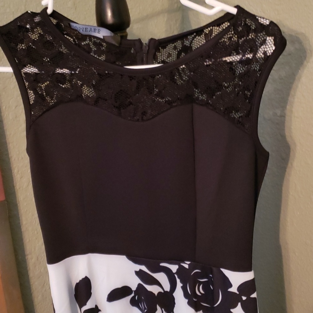 Dress - Picture 4 of 5